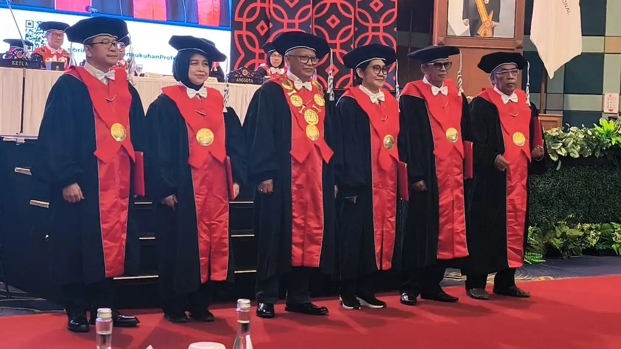 PPWI Ucapkan Selamat Atas Pengukuhan Prof. Dr. Geni Rina Sunaryo sebagai Profesor Riset Teknologi Nuklir