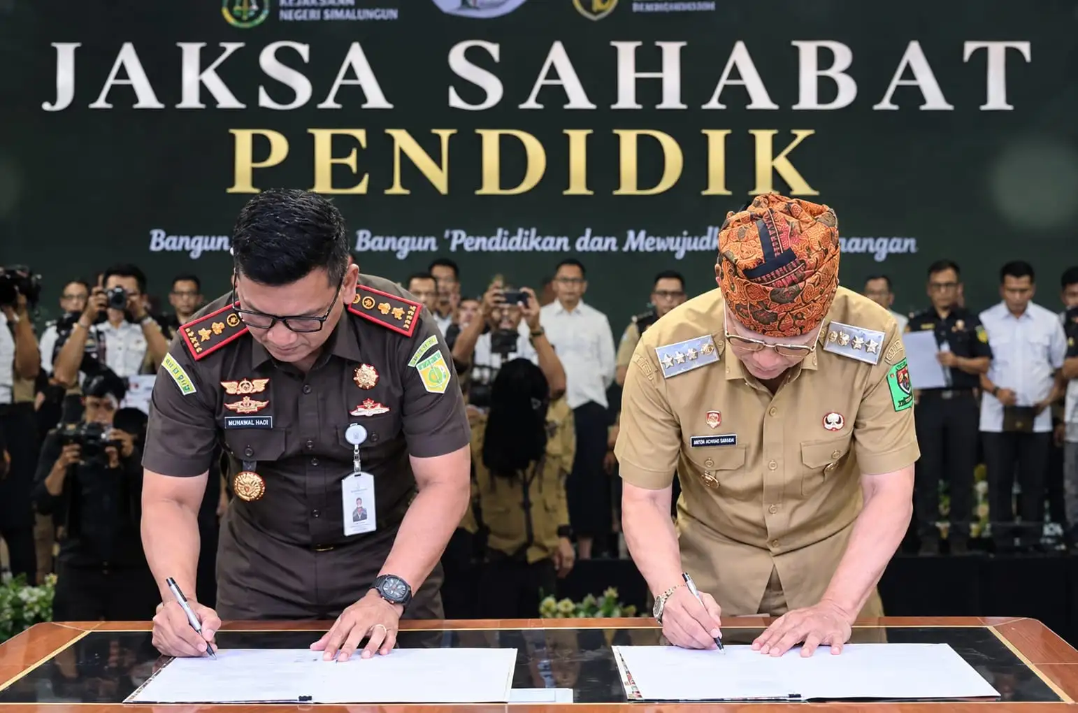 Kejari Simalungun Perkuat Sinergi Hukum dengan Dunia Pendidikan melalui “Jaksa Sahabat Pendidik”